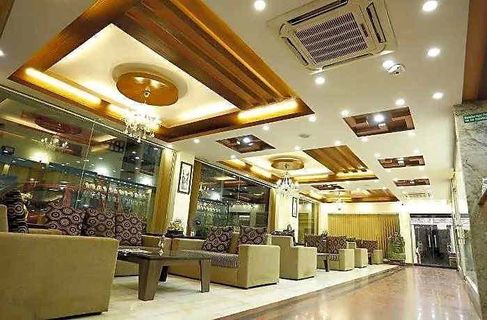 Hotel Mahadev