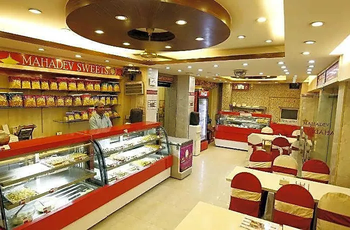 Mahadev Hotel