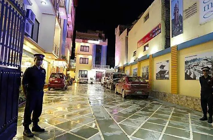 Hotel Mahadev